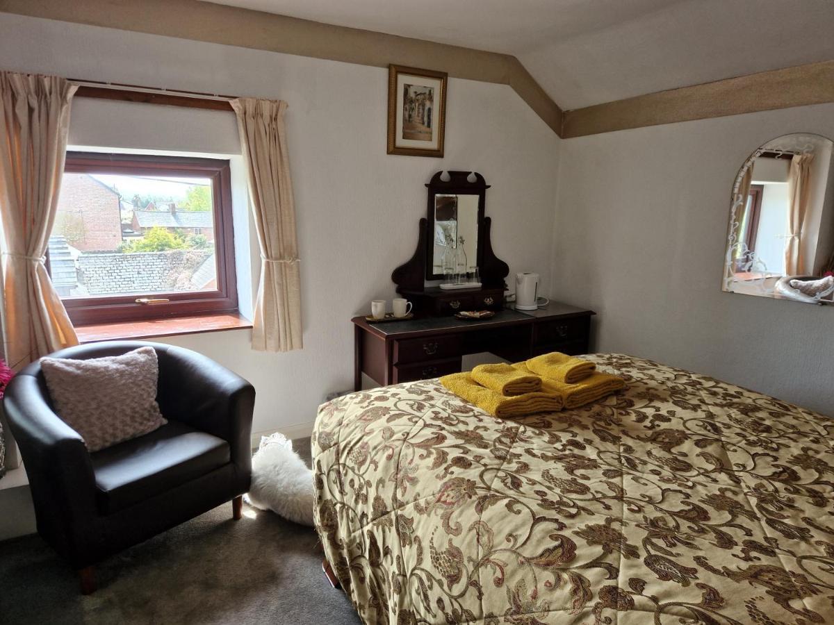 Ty Llew Hotel Llandysilio Exterior foto